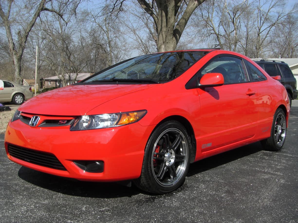 2008 Honda Civic with 18x7.5 Enkei EVO-6 Anthracite wheels