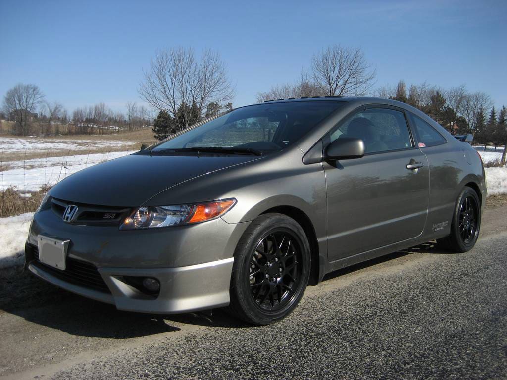 2007 Honda Civic with 17x8 BBS RGR wheels