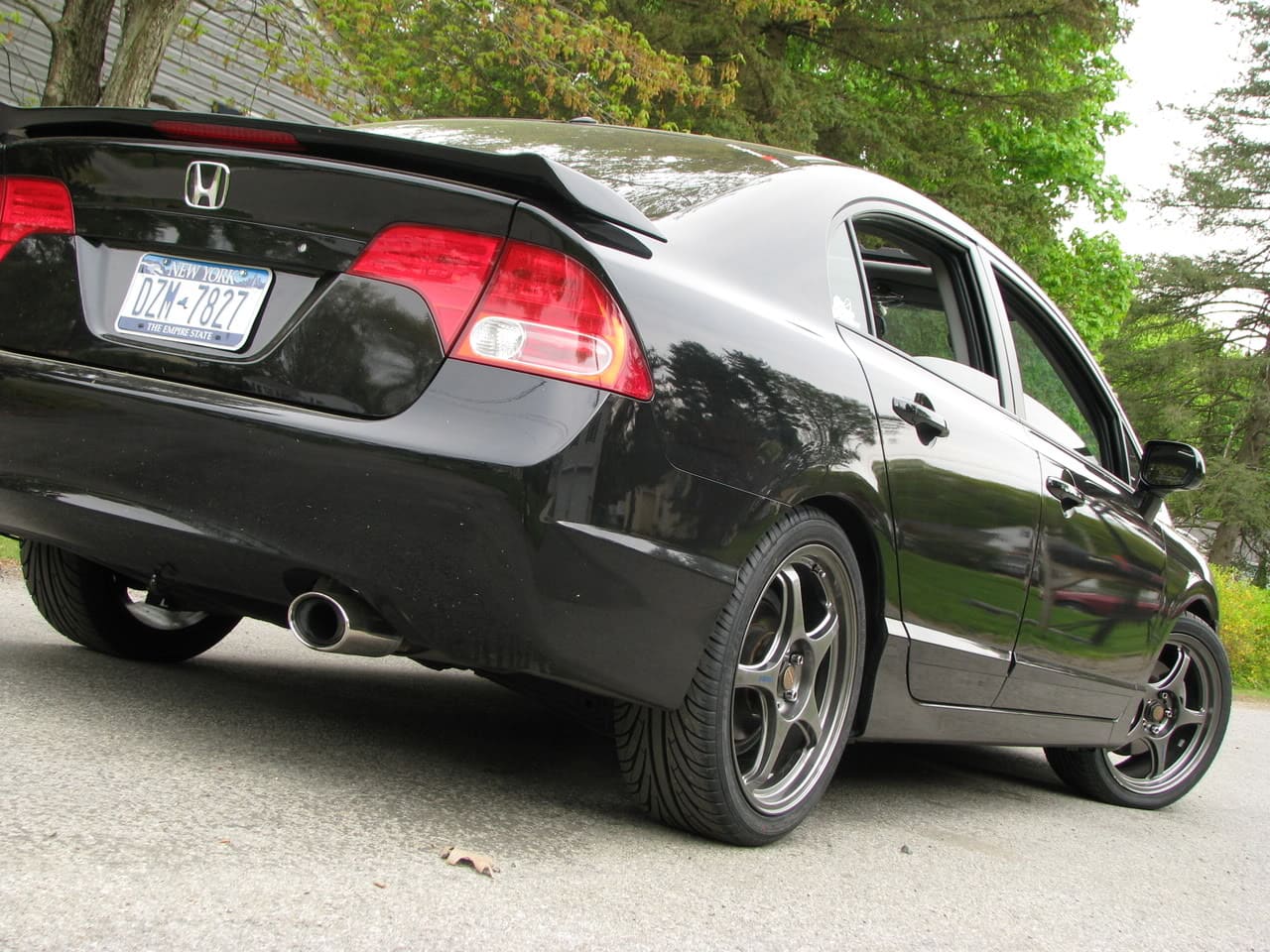 2007 Honda Civic with 5Zigen FN01R-C wheels