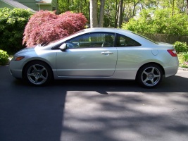 2008 Honda Civic with Enkei RP03 wheels