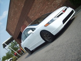 2006 Honda Civic with 17x7.5 Work XD9 wheels