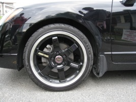 2007 Honda Civic with 18x7.5 Volk LE37T wheels