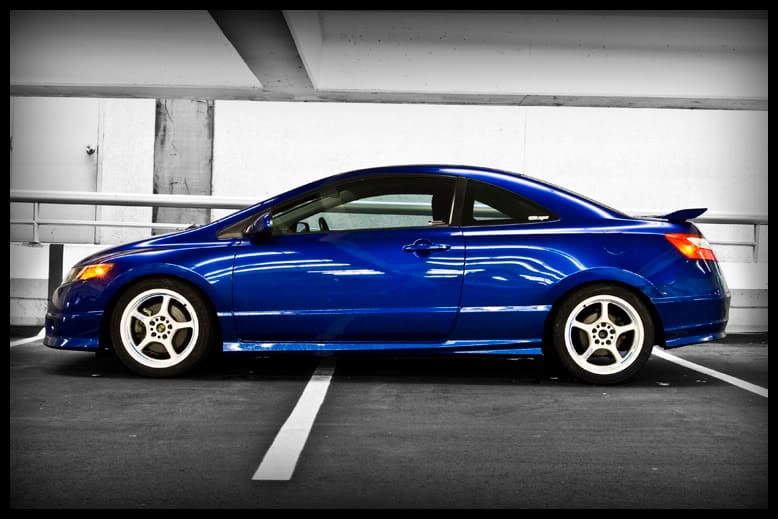 2006 Honda Civic with 17x7.5 Gram Lights 57C wheels