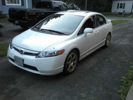 2007 Honda Civic with 17x7.5 Rota Boosts wheels