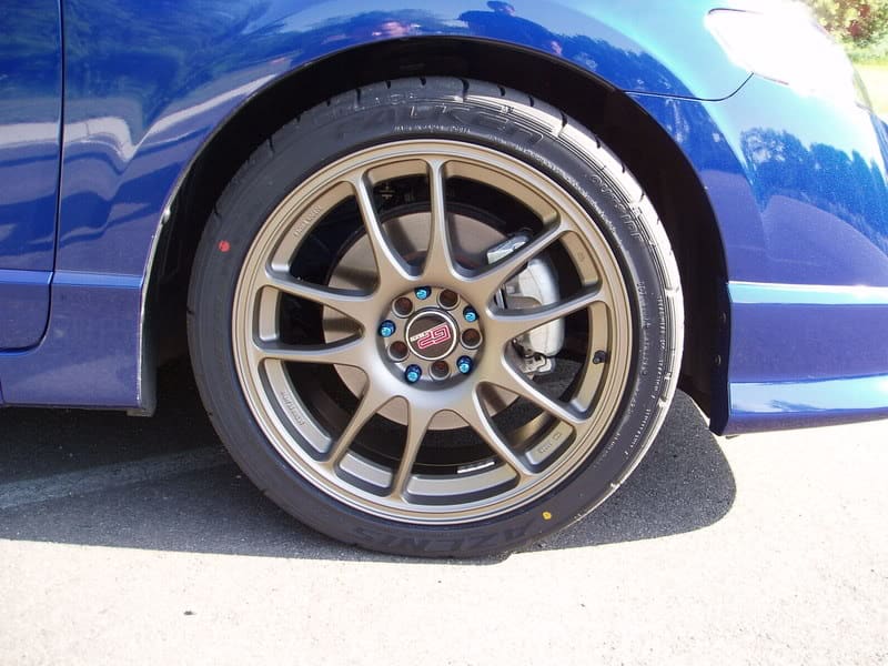 2007 Honda Civic with 18x7.5 wheels