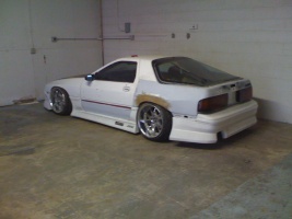 1990 Mazda RX-7 with 18x11 Riverside Altstadt Type 1 wheels