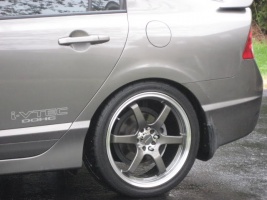 2008 Honda Civic with 18x7.5 Raze R74 wheels