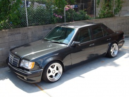 1992 Mercedes E-class with 18x9.5 OZ Futura wheels