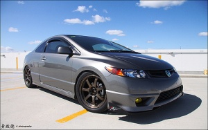 2007 Honda Civic with 17x7 GP GR-3 wheels