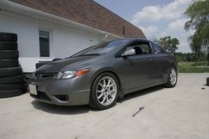 2007 Honda Civic with 17x8 BBS RK wheels