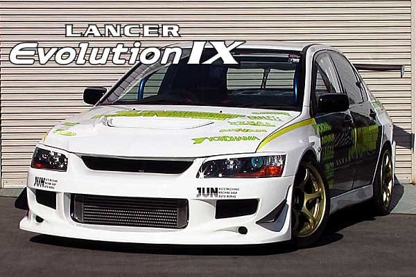 2006 Mitsubishi Lancer Evolution with 18x9 Advan RG-II wheels