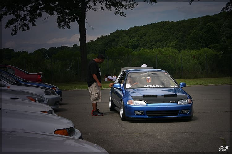 1992 Honda Civic with 16x8 JLine 10SL2 wheels