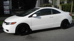 2008 Honda Civic with 17x7.5 Konig Feather MTB wheels