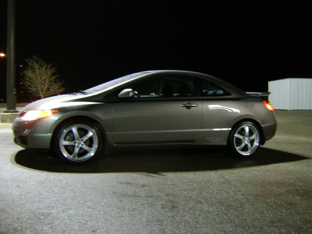 2010 Honda Civic with 18x7 TSW Jaramas wheels