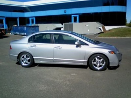 2010 Honda Civic with 16x7 MB Five X wheels