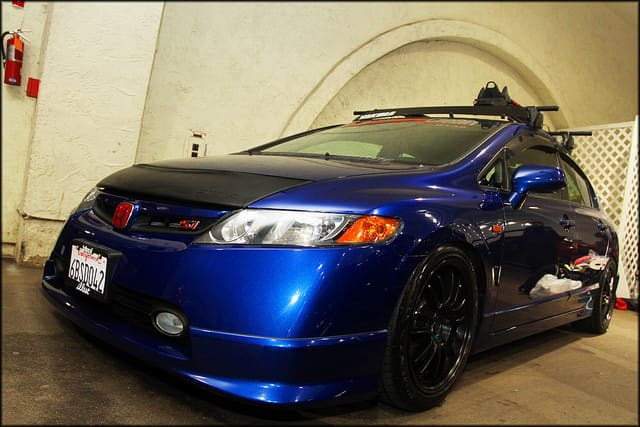 2007 Honda Civic with 17x8 Konig Runaway wheels