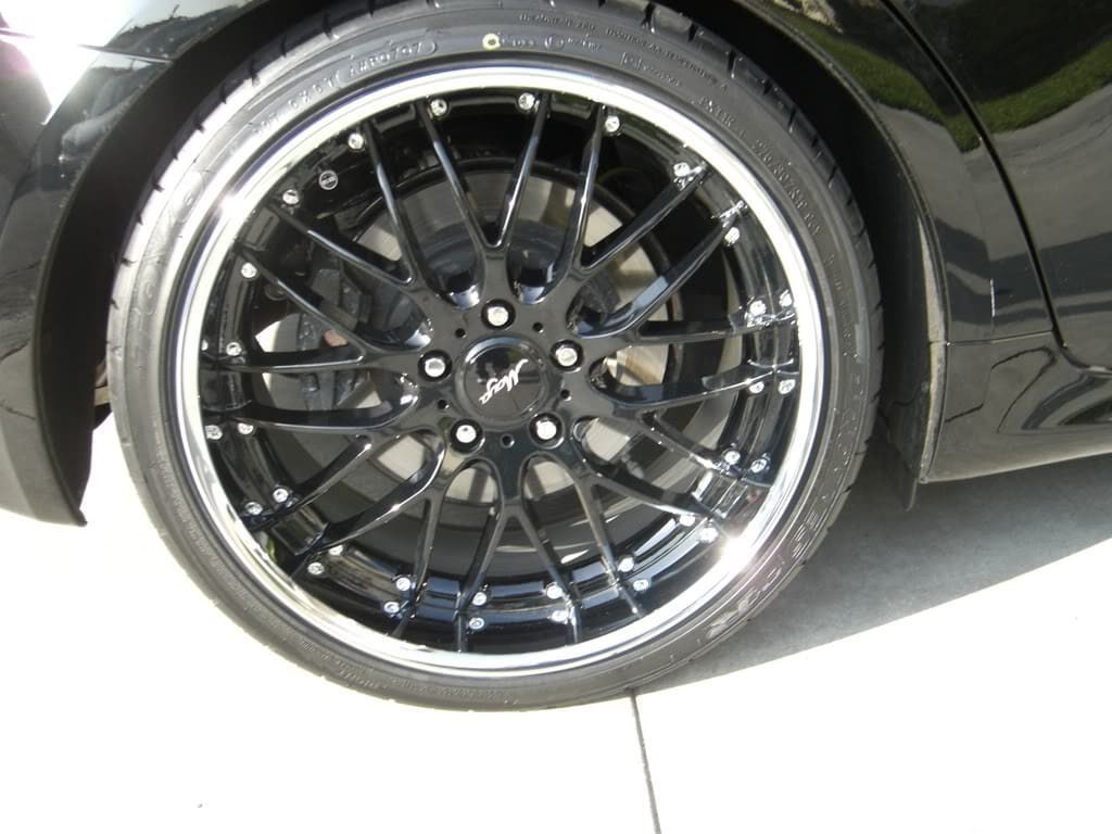 2007 Lexus IS 350 with 19x8.5 Maya STM wheels