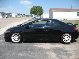 2006 Honda Civic with 17x9 Volk CE28N wheels
