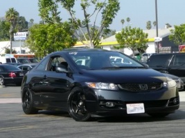 2009 Honda Civic with 17x8 5zigen FN01R-C wheels