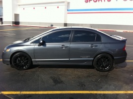 2008 Honda Civic with 18x8 Motegi MR118 wheels