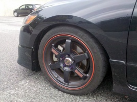 2007 Honda Civic with 17x7.5 Volk TE37 wheels