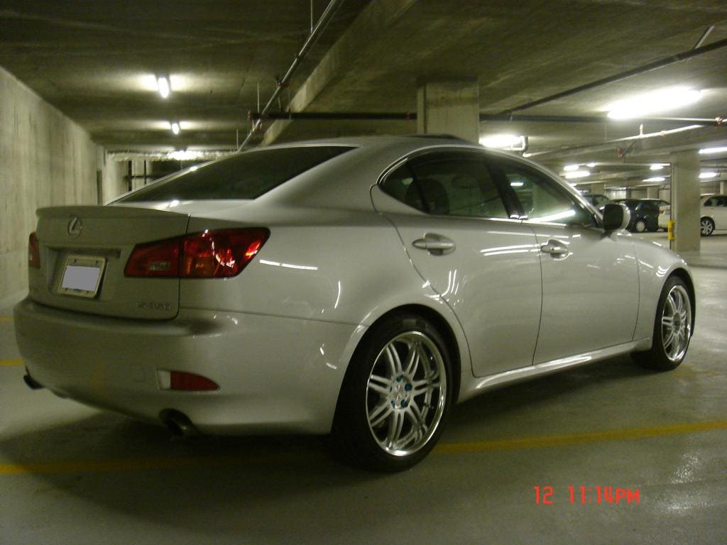 2006 Lexus IS 350 with 18x8.5 Work Varianza wheels