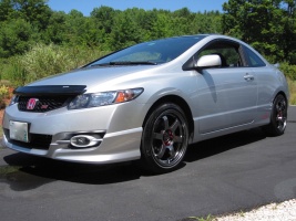 2009 Honda Civic with 17x8 Rota Grid wheels