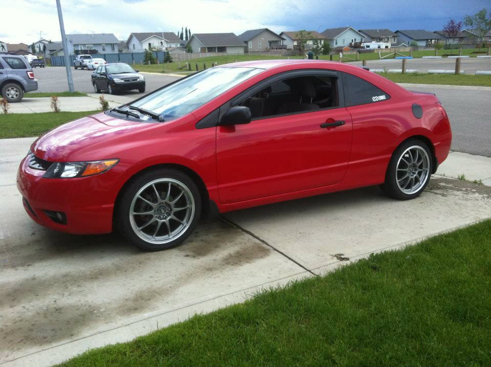 2008 Honda Civic with 18x7.5 Enkie J10 wheels
