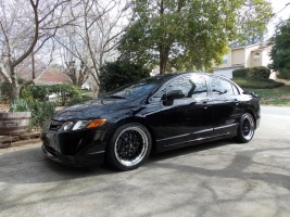 2008 Honda Civic with 17x7.5 STR 601 wheels