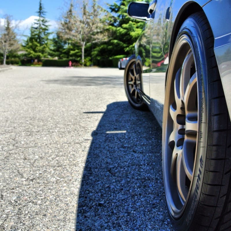 2008 Honda Civic with 18x8 Work XD9 wheels
