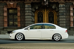2007 Honda Civic with 17x9 Origin DNA-01 wheels
