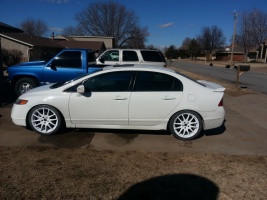 2009 Honda Civic with 18x7.5 5zigen ZR+520 wheels