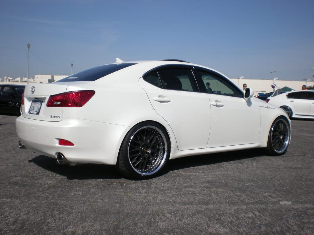 2007 Lexus IS 350 with 20x9 Work VS-XX wheels