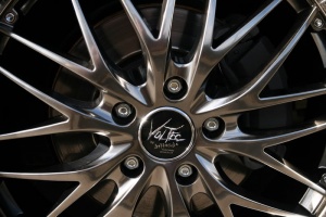 2007 Lexus IS 250 with 19x8 Voltec T6 wheels