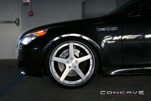 2006 BMW M5 with 21x9 Concave Forged C5 wheels