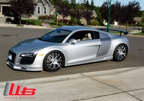 2008 Audi R8 with 20x9 HRE CF40 wheels
