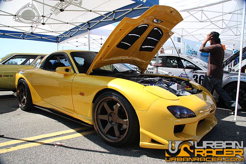 1993 Mazda RX-7 with 18x9.5 Rays Engineering Volk Racing TE37 wheels