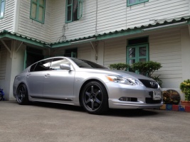2004 Lexus GS 300 with 19x8.5 Volk TE37 wheels