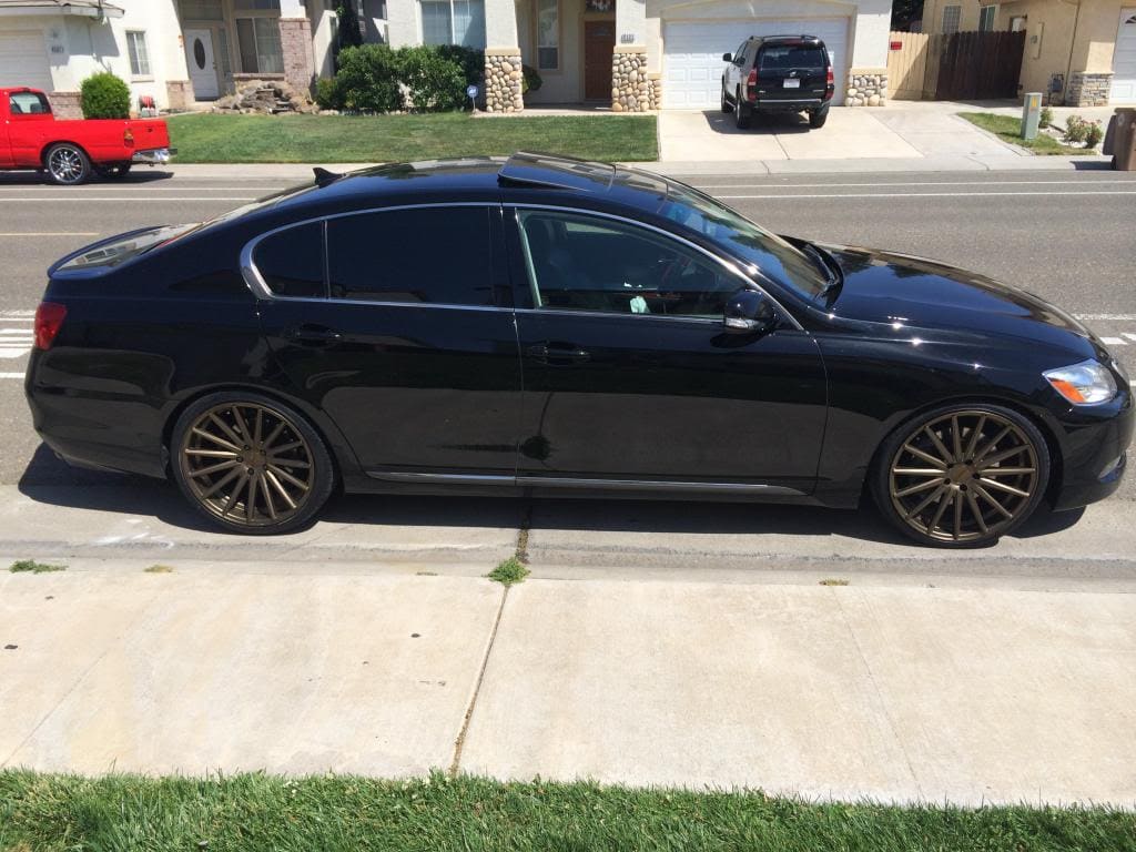 2009 Lexus GS 460 with 20x9 Vossen VFS wheels