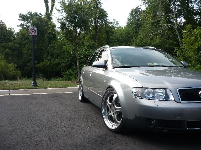 2006 Audi A4 with 19x8.5 RH piece wheels