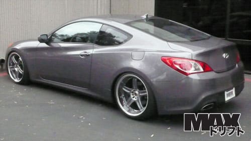 2010 Hyundai Genesis with 20x9.5 Volk GT-C wheels