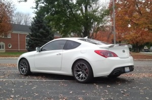 2011 Hyundai Genesis with 19x8.5 Linea Corse LC818 wheels
