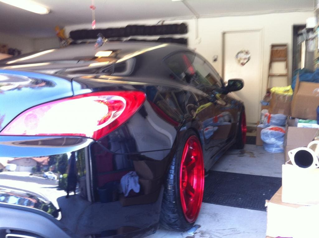 2011 Hyundai Genesis with 19x9.5 wheels