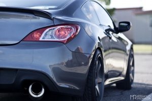 2011 Hyundai Genesis with 20x8.5 wheels