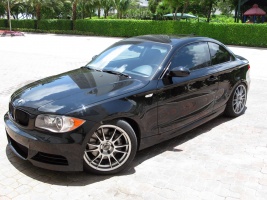 2008 BMW 135 with 18x8 OZ Ultraleggera wheels