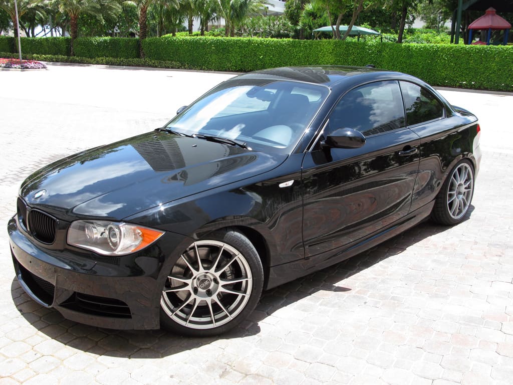2008 BMW 135 with 18x8 OZ Ultraleggera wheels