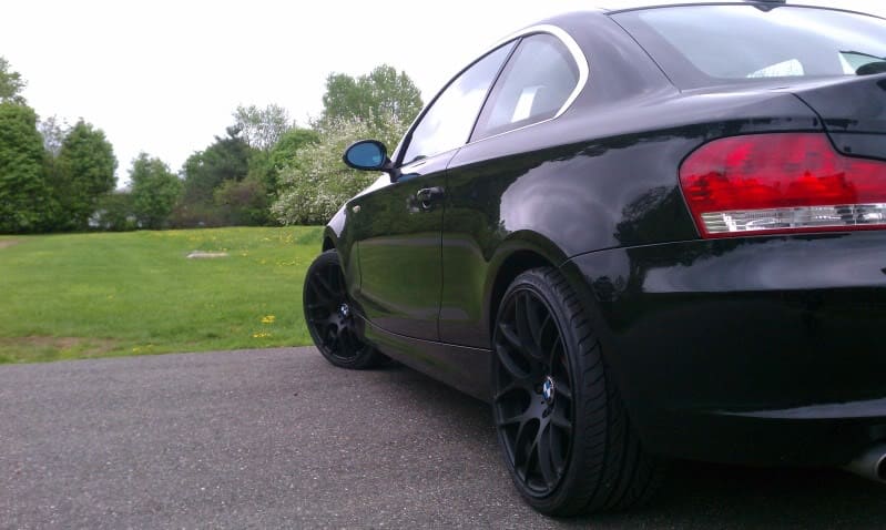 2010 BMW 128 with 19x8.5 VMR V710 wheels