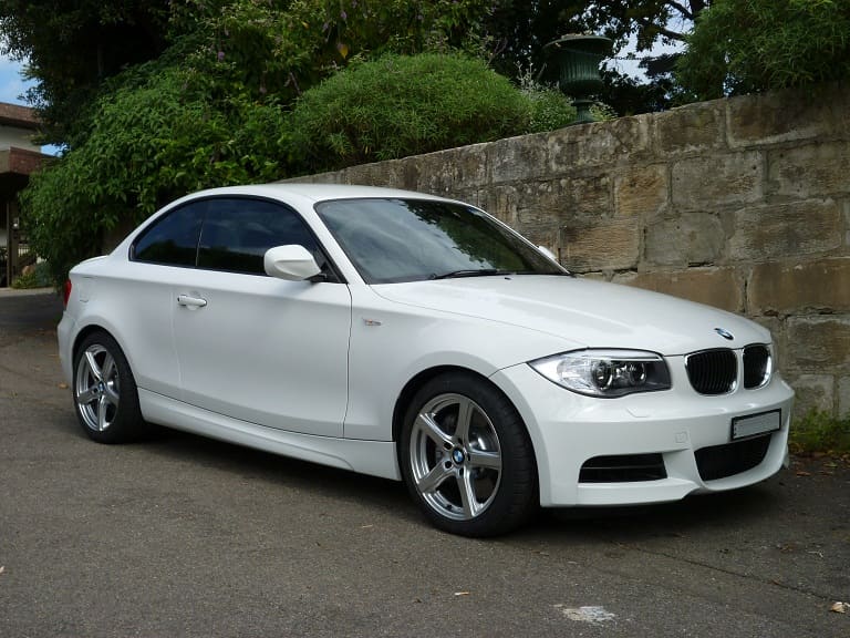 2009 BMW 135 with 17x8 Moda EB1 wheels