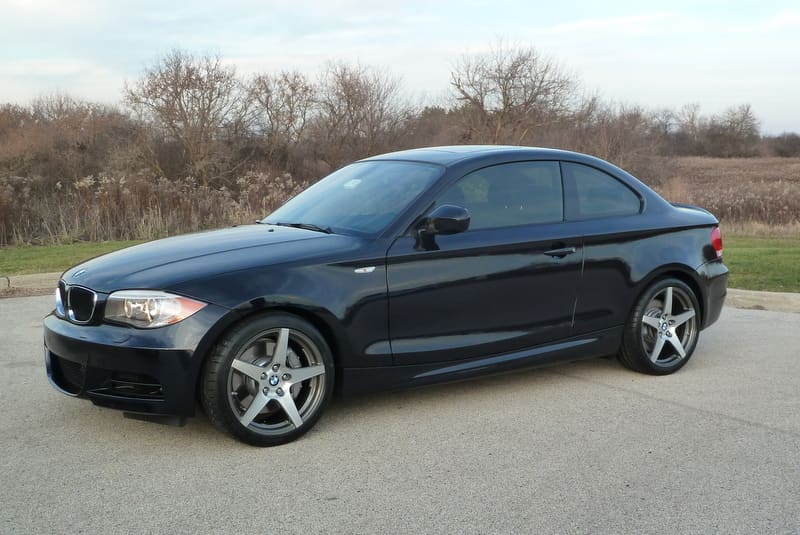 2009 BMW 128 with 18x8.5 Forgestar CF5 wheels