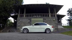 2012 BMW 135 with 18x8.5 VMR V710 wheels